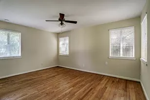 2102 Sheridan St, Houston, TX 77030 - Photo 8