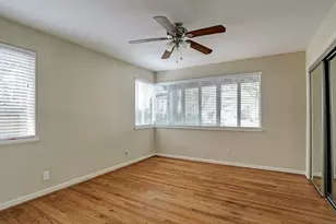 2102 Sheridan St, Houston, TX 77030 - Photo 12