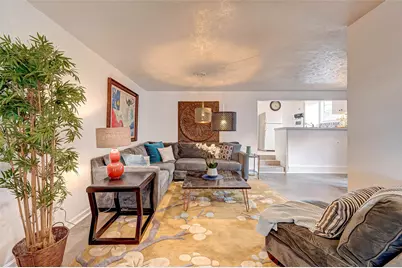 6018 1/2 Berendo Street #A, Houston, TX 77092 - Photo 12