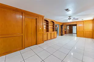 201 Midway Dr, Baytown, TX 77521 - Photo 2