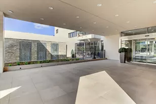 49 Briar Hollow Ln, Houston, TX 77027 - Photo 32