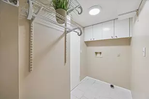 49 Briar Hollow Ln, Houston, TX 77027 - Photo 30