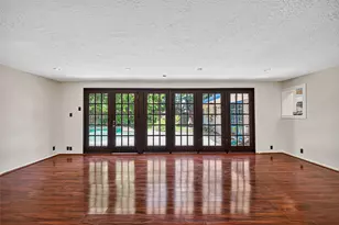 9650 Meadowcroft Dr, Houston, TX 77063 - Photo 22