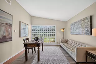 9650 Meadowcroft Dr, Houston, TX 77063 - Photo 10