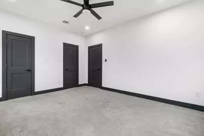 911 Panama Boulevard, Houston, TX 77009 - Photo 12