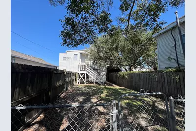 1807 Ursuline Street #Up, Galveston, TX 77550 - Photo 8