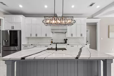 245 W Caldwood Drive, Beaumont, TX 77707 - Photo 16