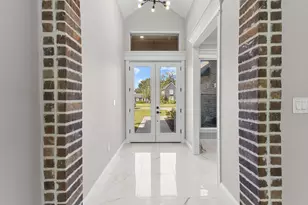 245 W Caldwood Dr, Beaumont, TX 77707 - Photo 6