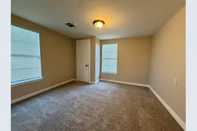 503 McKee Street, Clute, TX 77531 - Photo 12