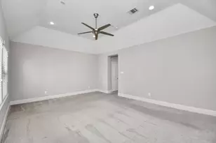 239 W 27th St, Houston, TX 77008 - Photo 16