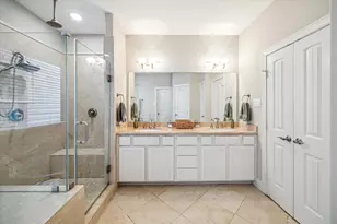 239 W 27th St, Houston, TX 77008 - Photo 18