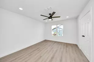 2911 Meadowgrass Ln, Houston, TX 77082 - Photo 34