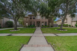 3119 Scenic Elm St, Houston, TX 77059 - Photo 1