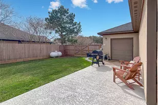 626 Sunset Trail, Angleton, TX 77515 - Photo 34