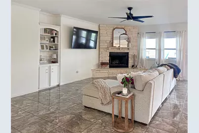 626 Sunset Trail, Angleton, TX 77515 - Photo 10