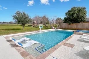 626 Sunset Trail, Angleton, TX 77515 - Photo 36