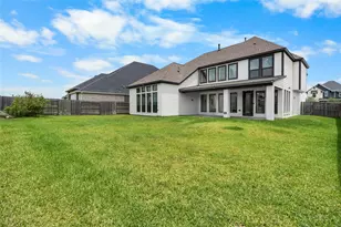 19007 Valentine Padlock Cir, Tomball, TX 77377 - Photo 32
