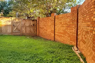 5250 Washington Ave, Houston, TX 77007 - Photo 10