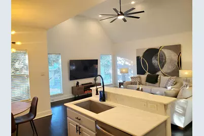 5250 Washington Avenue, Houston, TX 77007 - Photo 2