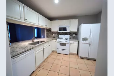 2812 Pickett Drive, League City, TX 77573 - Photo 1