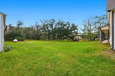 20407 Deer Run Road, Damon, TX 77430 - Photo 26