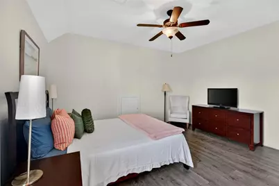 1504 Tallow Chase Court, Friendswood, TX 77546 - Photo 24