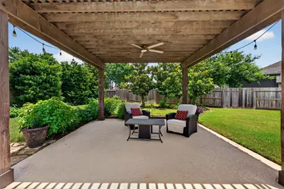 1504 Tallow Chase Court, Friendswood, TX 77546 - Photo 14