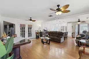 1704 Nina Lee Ln, Houston, TX 77018 - Photo 6