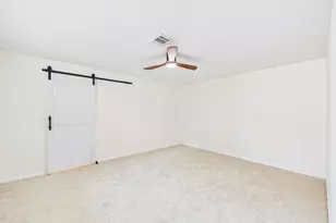 5114 Boyce Springs Dr, Houston, TX 77066 - Photo 8