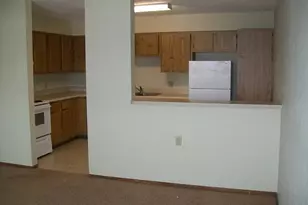 1915 N Spring St, New Ulm, MN 56073 - Photo 6