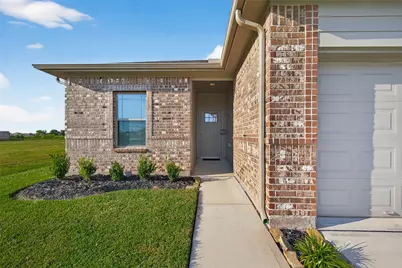 8102 Coral Drive, Texas City, TX 77591 - Photo 4