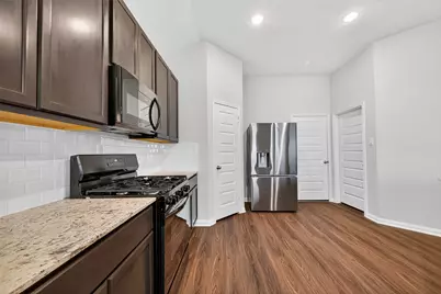 8102 Coral Drive, Texas City, TX 77591 - Photo 16