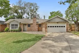 1719 Longhorn Dr, Houston, TX 77080 - Photo 1
