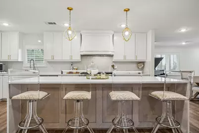 1904 Chimney Rock Road, Houston, TX 77056 - Photo 12