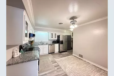 6833 Bellaire Boulevard, Houston, TX 77074 - Photo 4