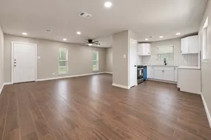 4705 Pine St, Pasadena, TX 77586 - Photo 2