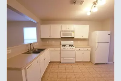 8138 Forest Glen Drive, Humble, TX 77338 - Photo 8