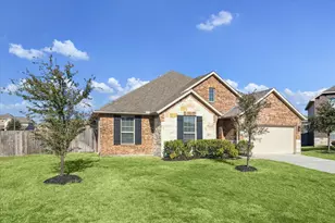 9910 Indian Rill Ct, Tomball, TX 77375 - Photo 2