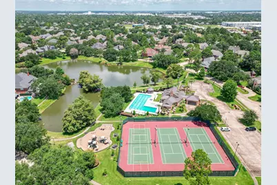 5518 Fragrant Cloud Court, Houston, TX 77041 - Photo 46