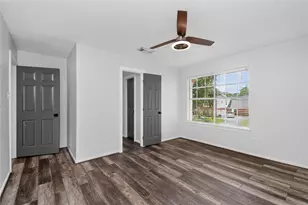 5518 Fragrant Cloud Ct, Houston, TX 77041 - Photo 32