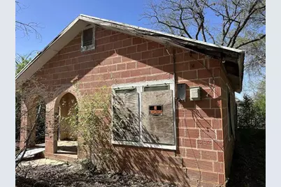 2112 15th Street, Hondo, TX 78861 - Photo 6