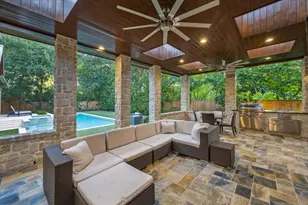 354 Piney Point Rd, Houston, TX 77024 - Photo 40