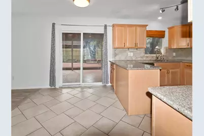 17111 Bayou Bluff Court, Spring, TX 77379 - Photo 6