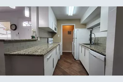 10603 S Wilcrest Drive #23, Houston, TX 77099 - Photo 14