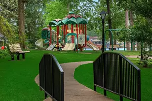 1923 Fairway Dr, Huntsville, TX 77340 - Photo 24