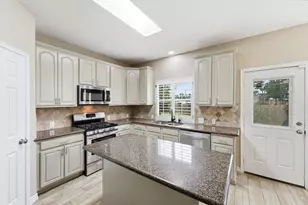 19311 Kristen Park Ct, Humble, TX 77346 - Photo 8