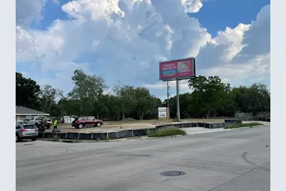 6817 Martin Luther King Jr Boulevard, Houston, TX 77033 - Photo 2