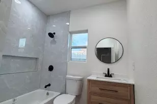 4607 Billingsley St, Houston, TX 77009 - Photo 14