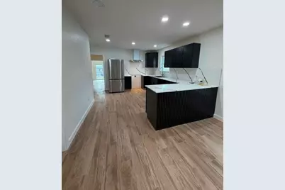 4607 Billingsley Street, Houston, TX 77009 - Photo 8