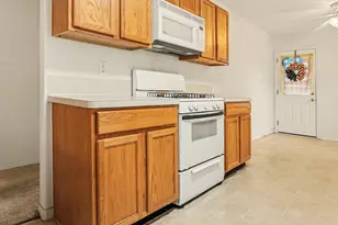 7826 Chervil Ln, Baytown, TX 77521 - Photo 12